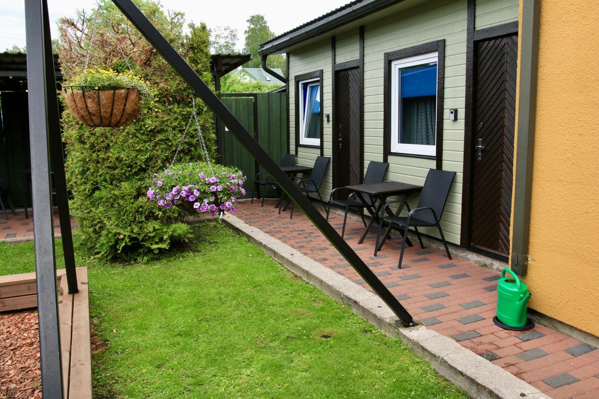 Guesthouse Maenniku Pärnu Exterior foto