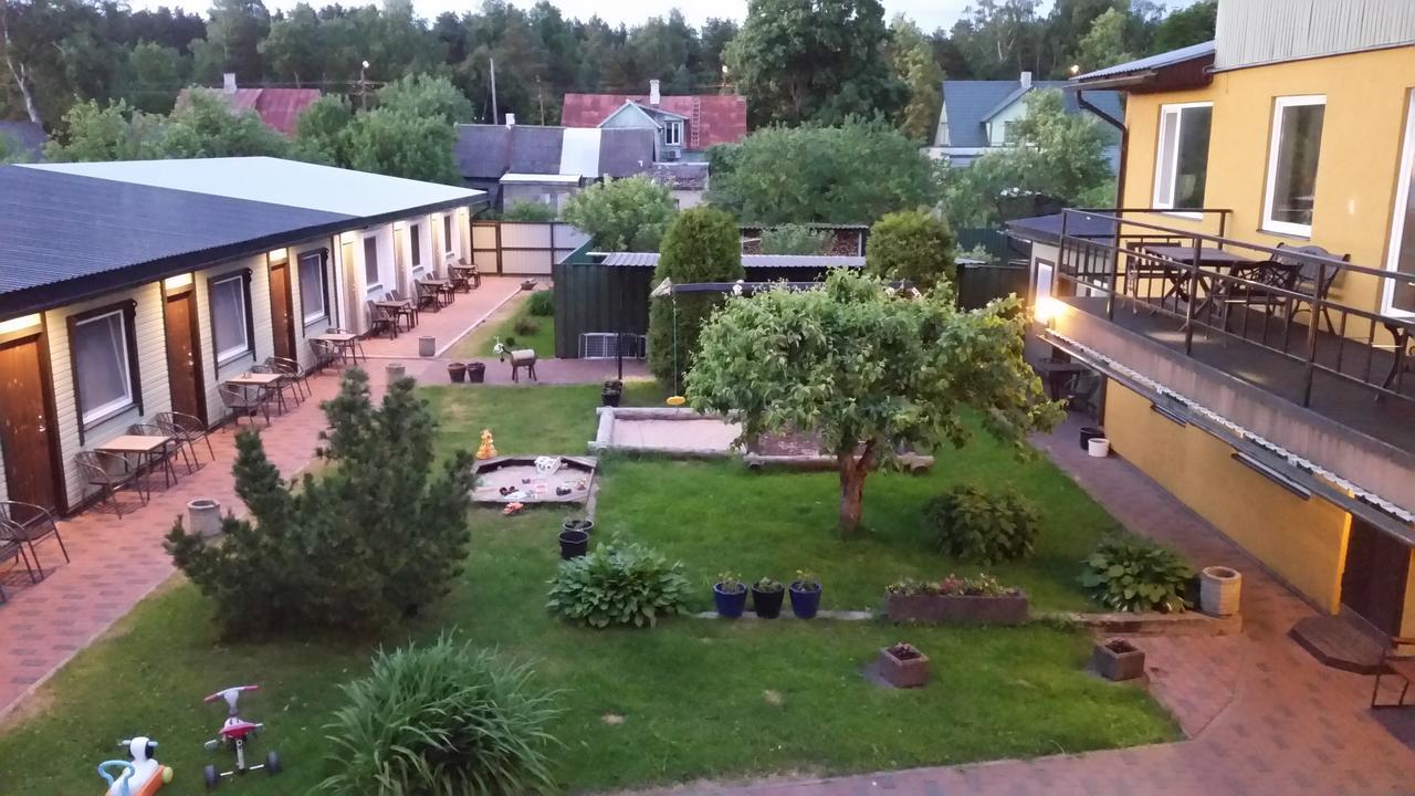 Guesthouse Maenniku Pärnu Exterior foto